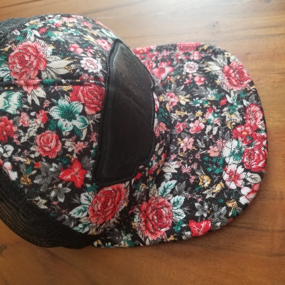 Vans hat - Picture 5 of 8